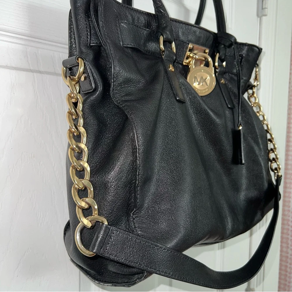 Michael Kors | Hamilton Large North South Purse Black Leather